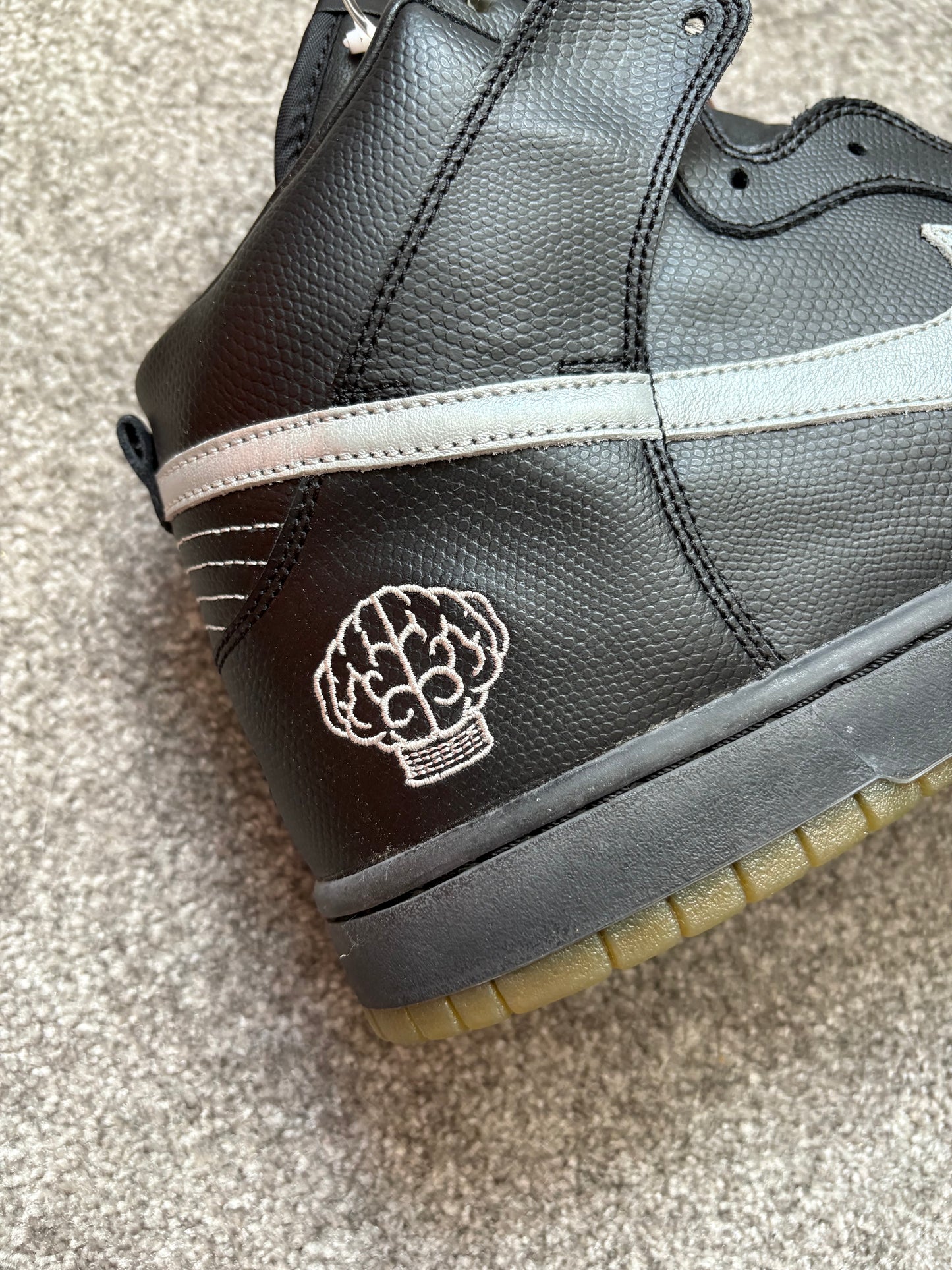 Nike NERD 2003 Dunks