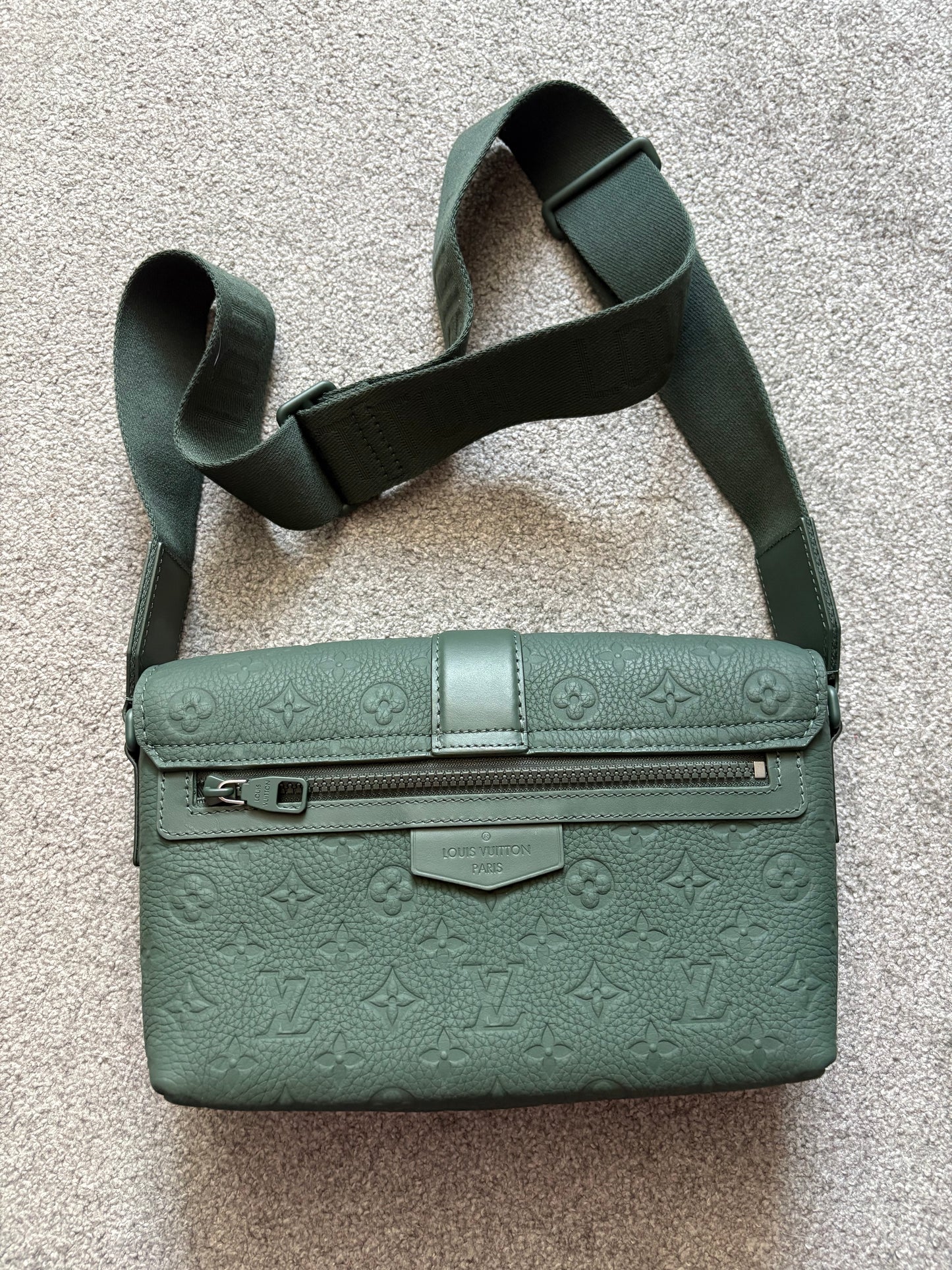 Louis Vuitton S-Cape Monogram Taurillon Messenger Bag