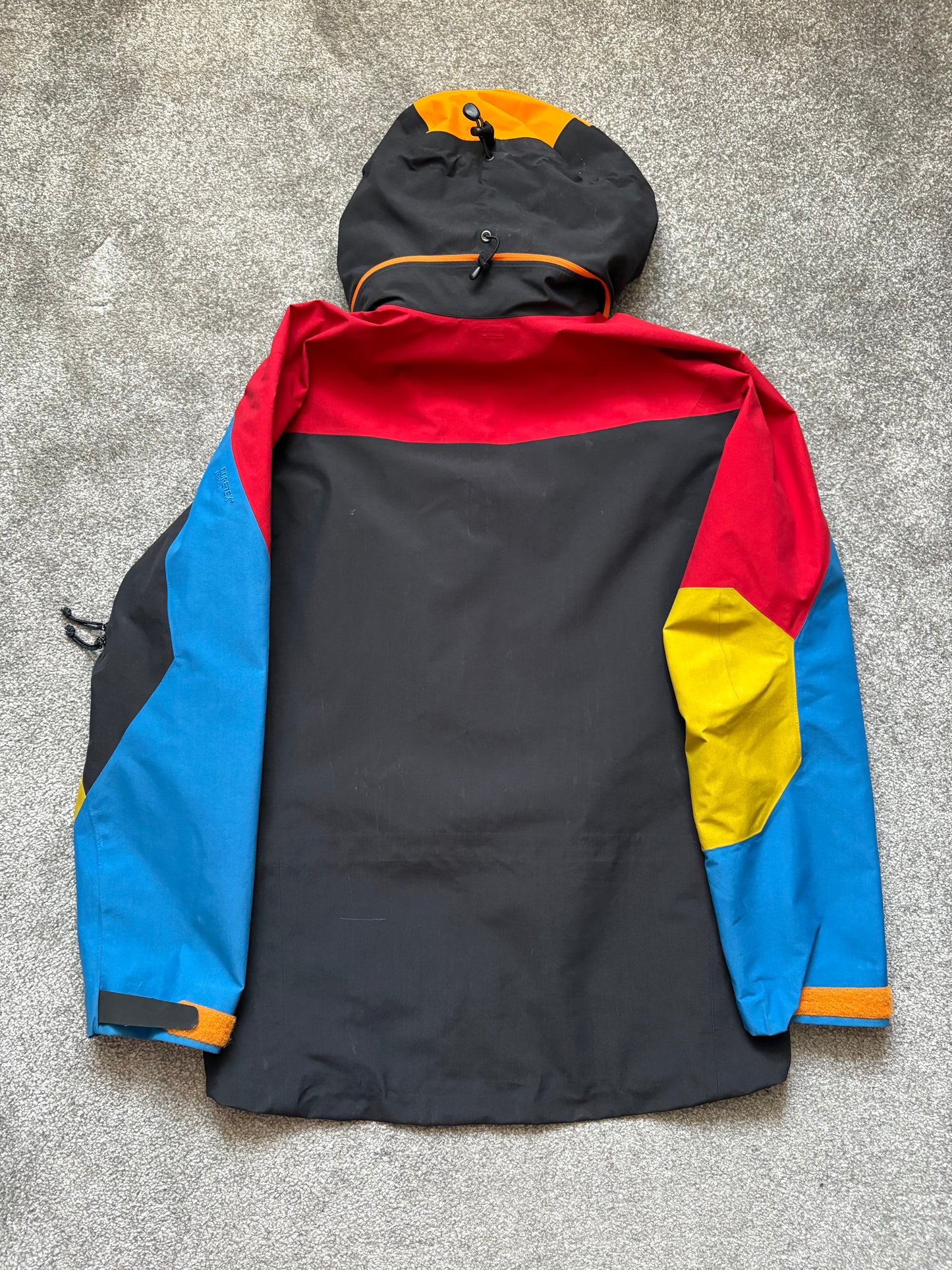 Arcteryx x Beams 35th Anniversary Theta SV Jacket