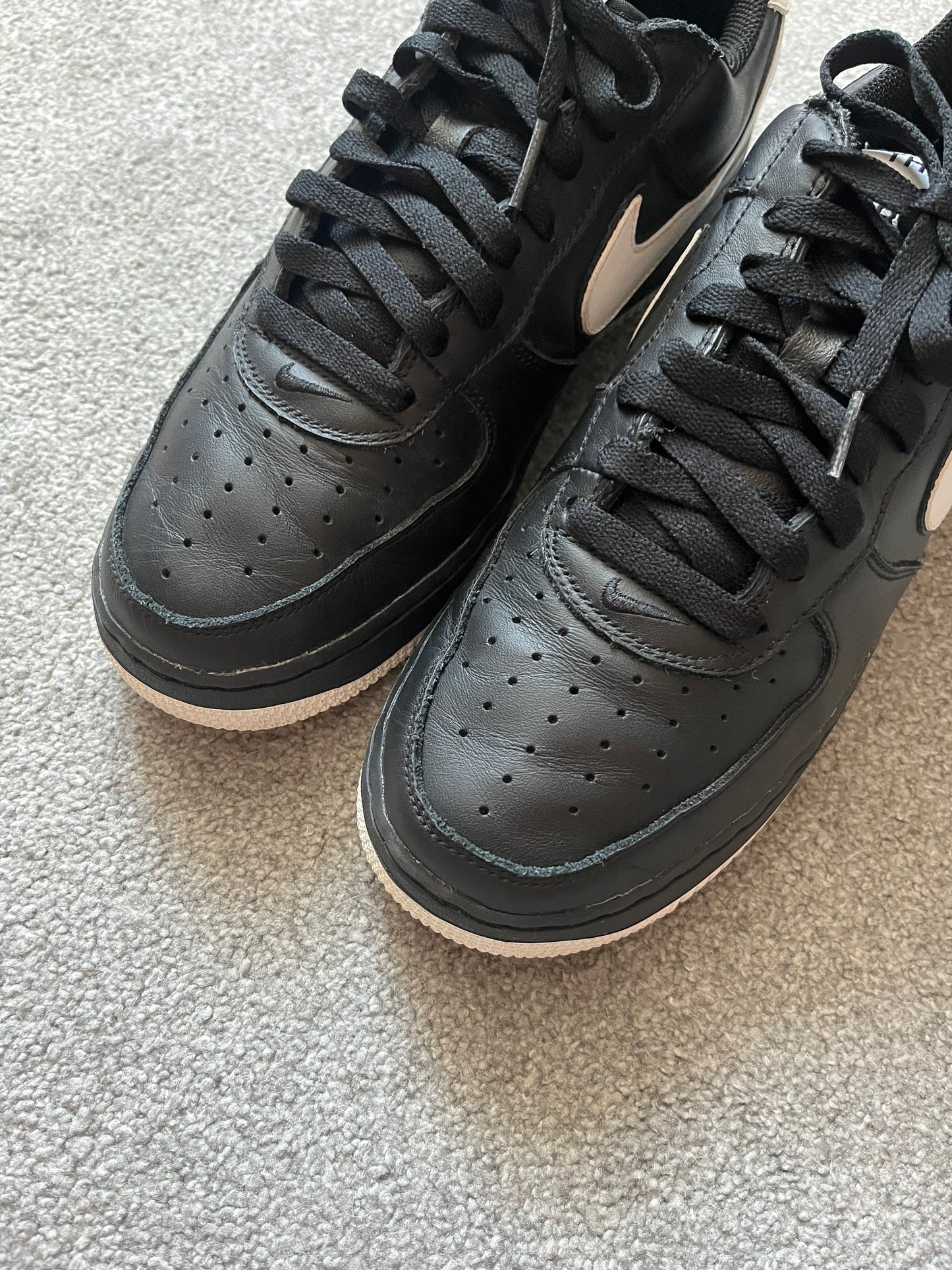 Nike Black Album Roc-A-Fella Jay Z 2003 Air Force 1s