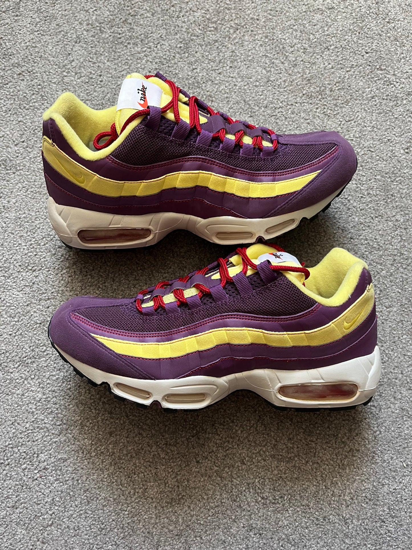 Nike Powerwall BRS 2006 Air Max 95s