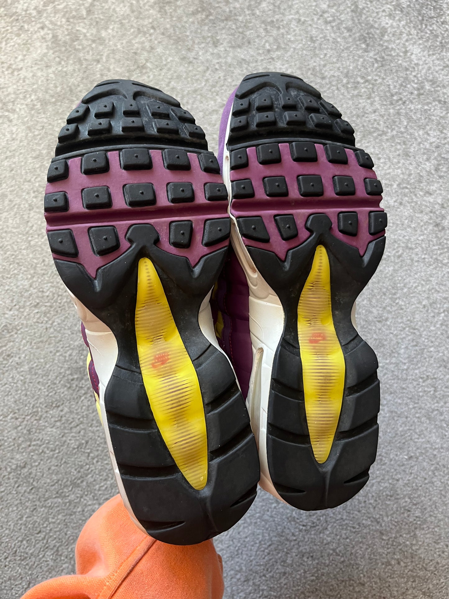 Nike Powerwall BRS 2006 Air Max 95s