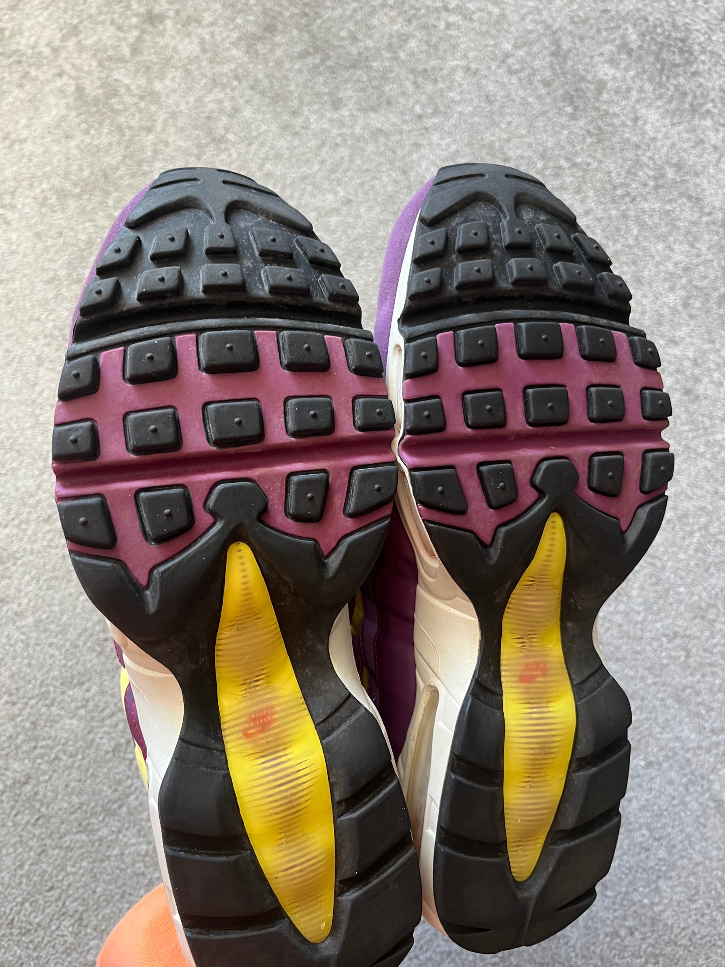 Nike Powerwall BRS 2006 Air Max 95s