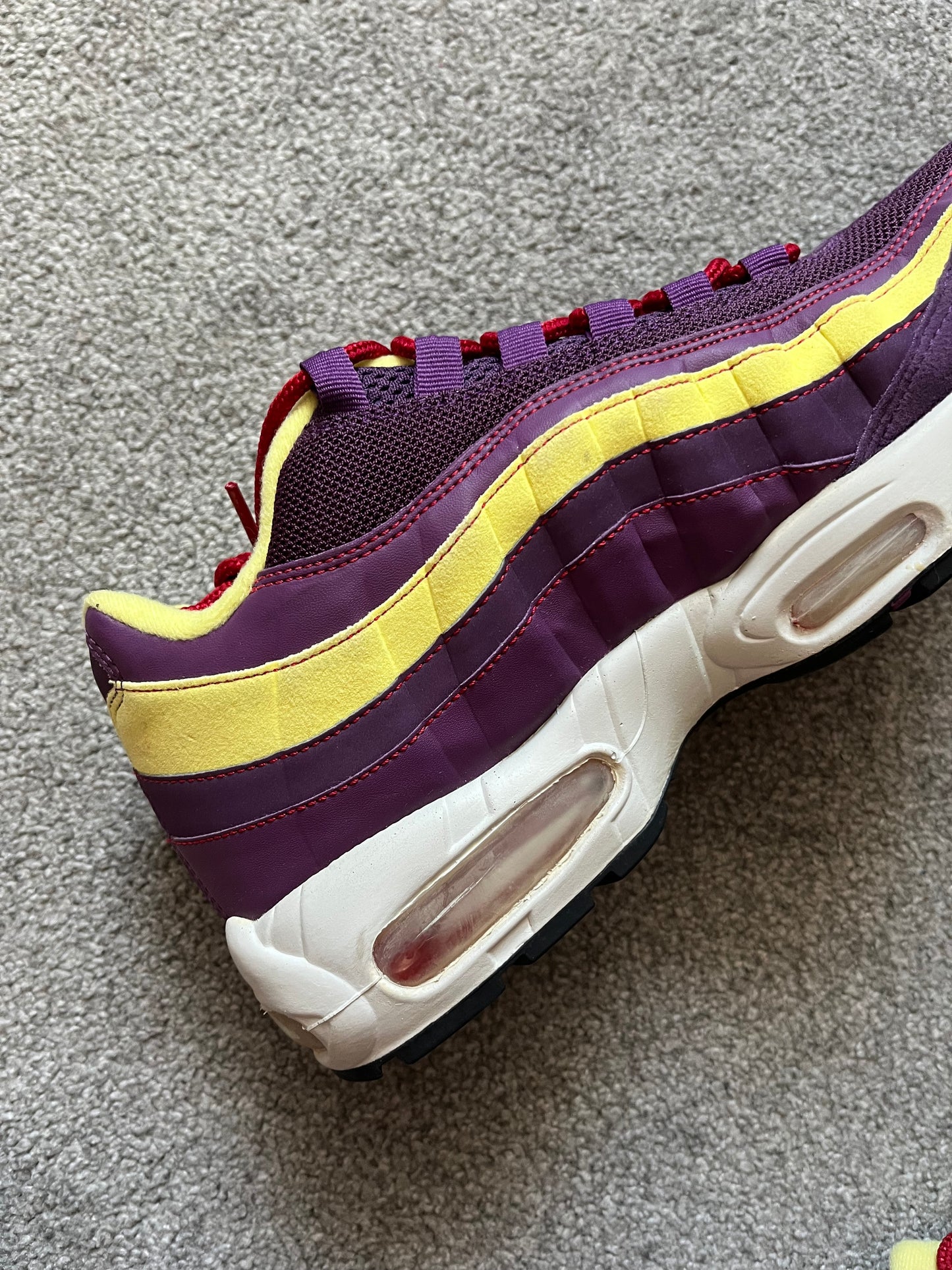 Nike Powerwall BRS 2006 Air Max 95s
