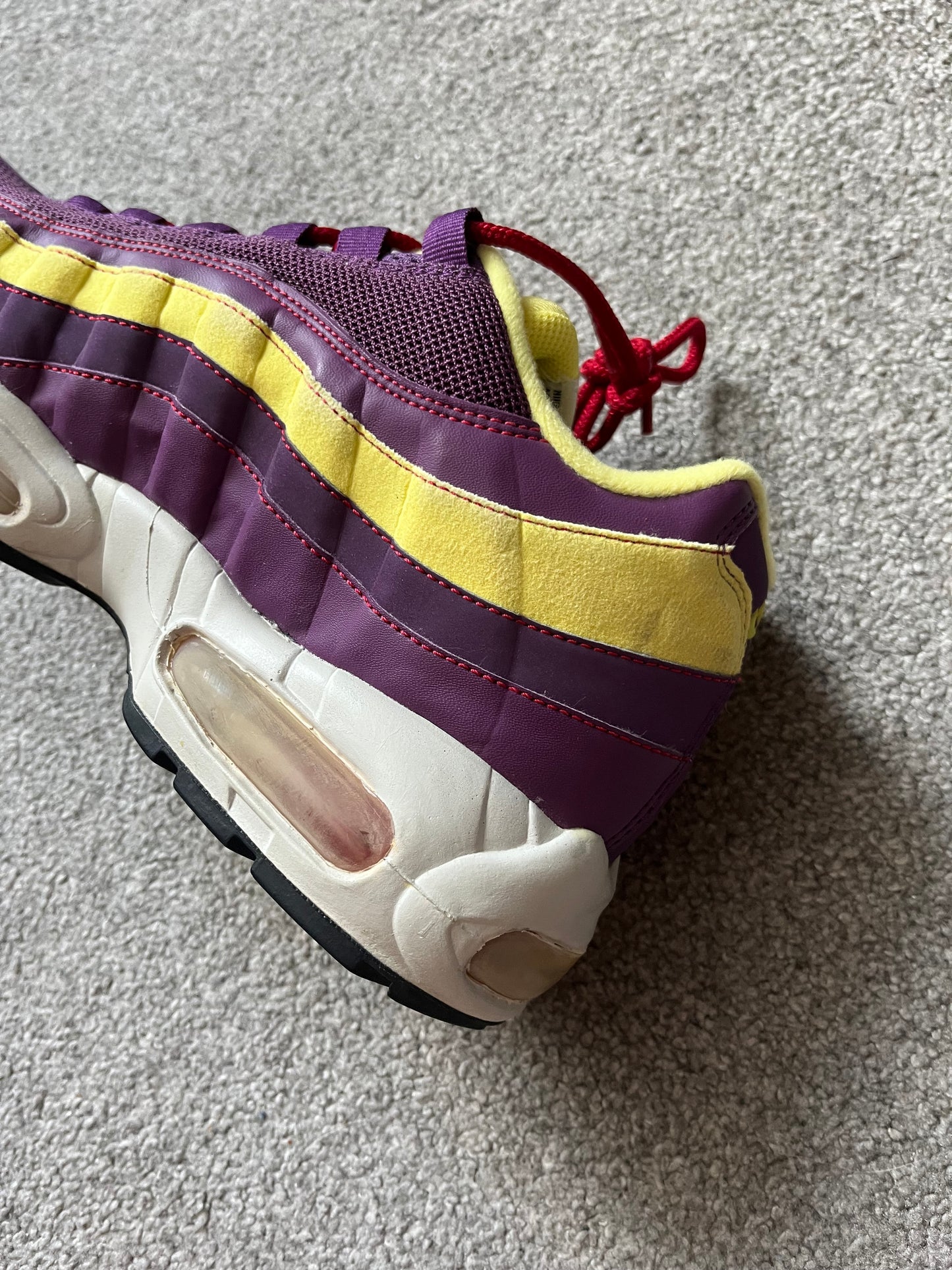 Nike Powerwall BRS 2006 Air Max 95s