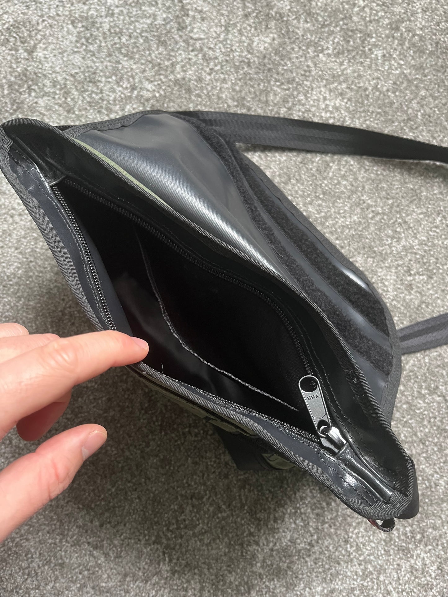 Futura Side Bag