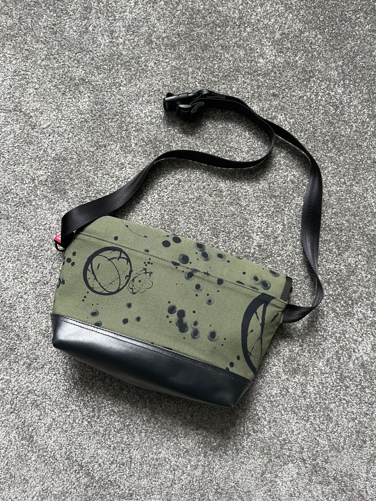 Futura Side Bag