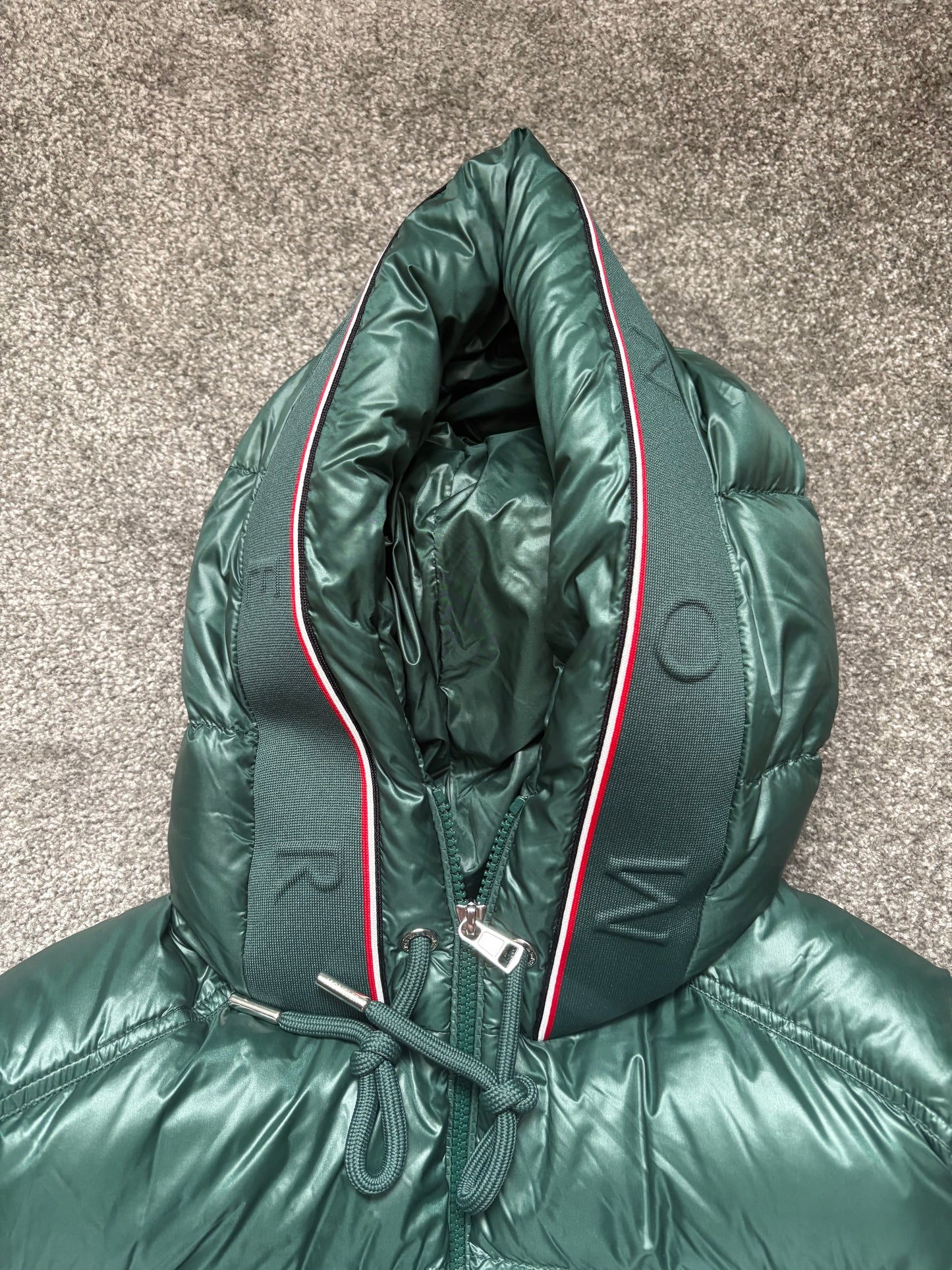 Moncler Luiro Hooded Down Gilet