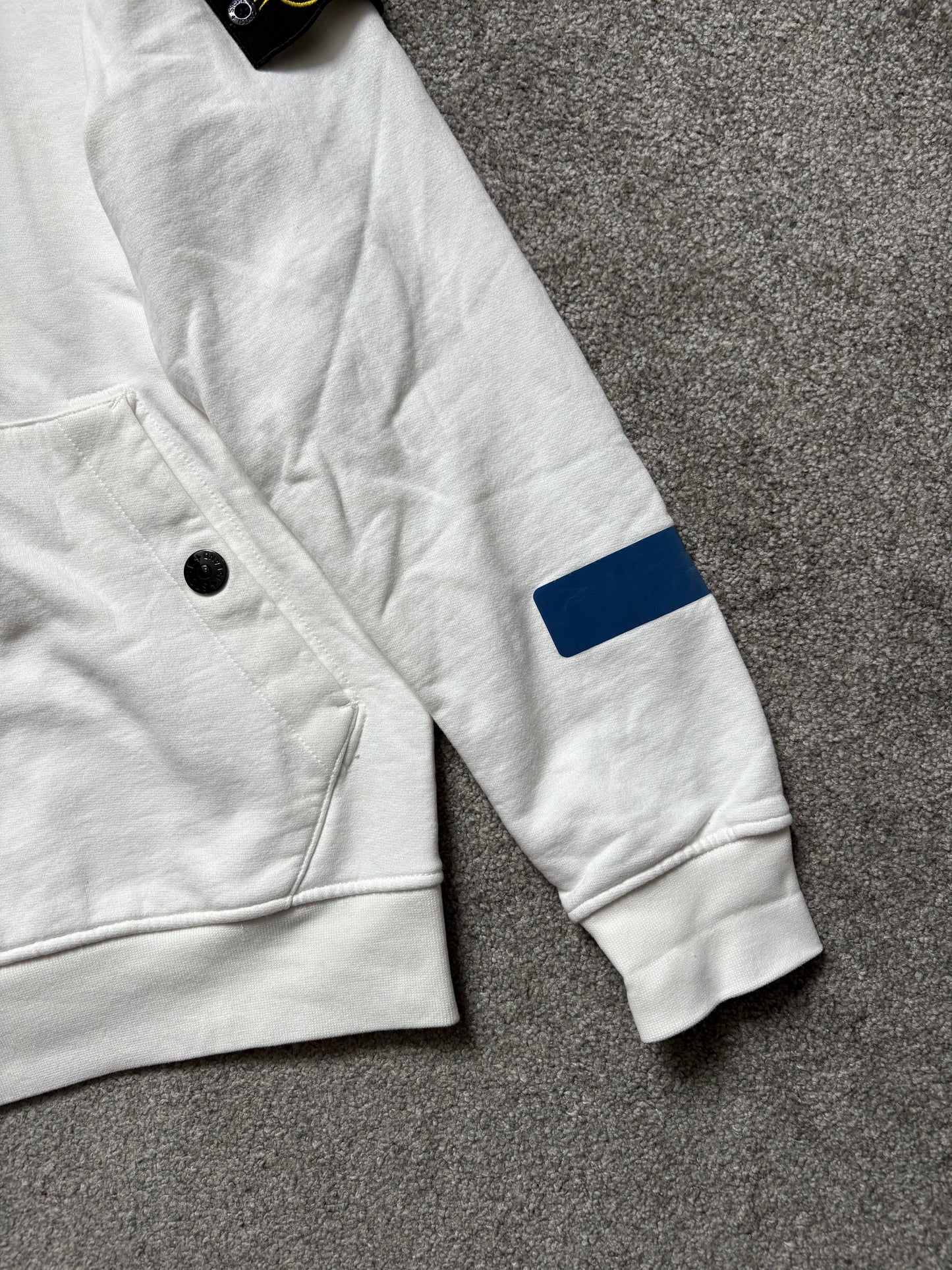 Stone Island x Supreme 2017 White Reflective Hoodie