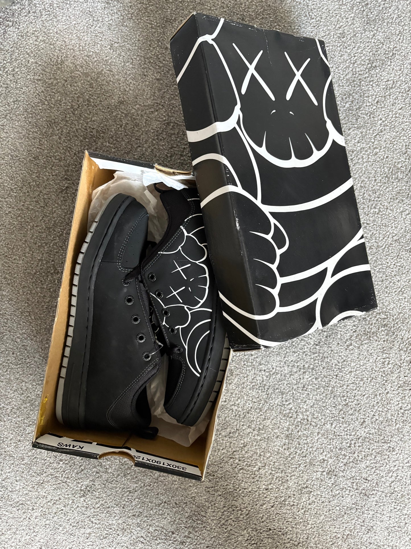 Kaws DC Chum 2002 Trainers