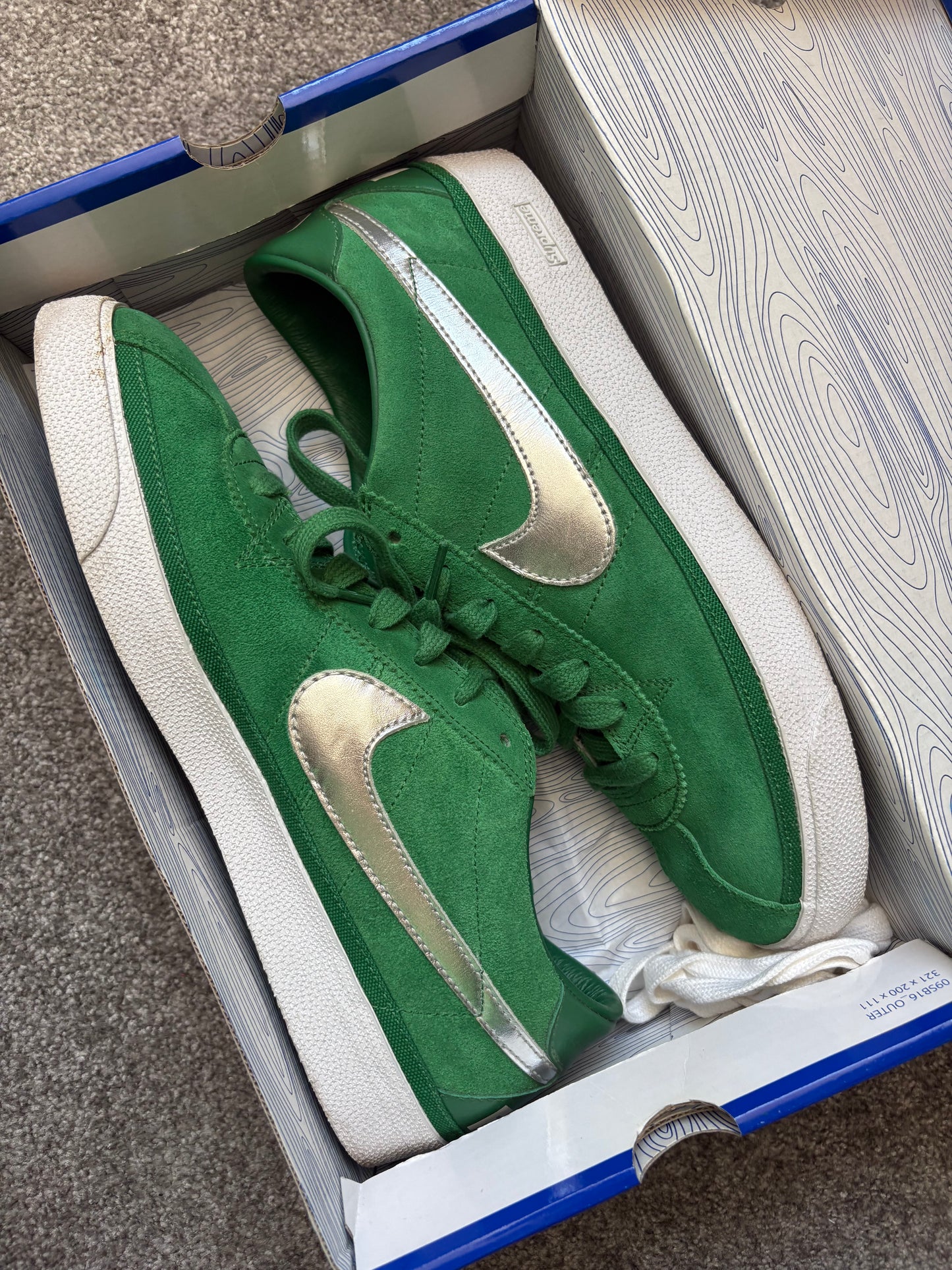 Nike SB x Supreme 2009 Zoom Bruin Trainers