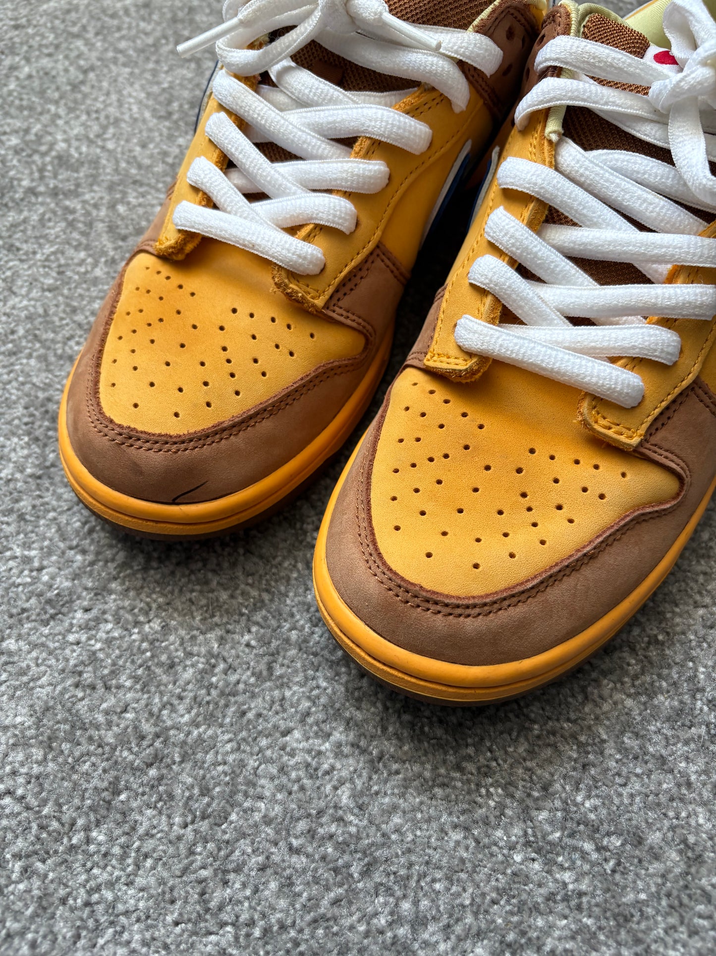 Nike SB Newcastle Brown Ale 2008 Dunks