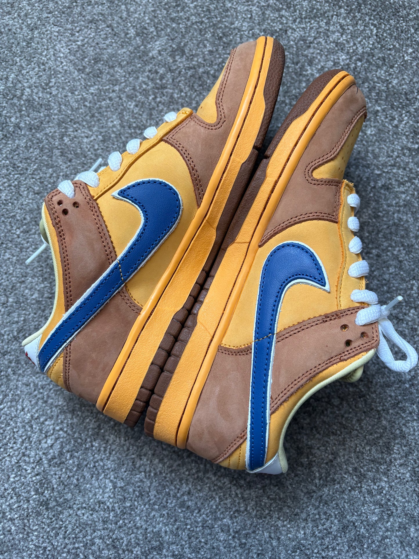 Nike SB Newcastle Brown Ale 2008 Dunks