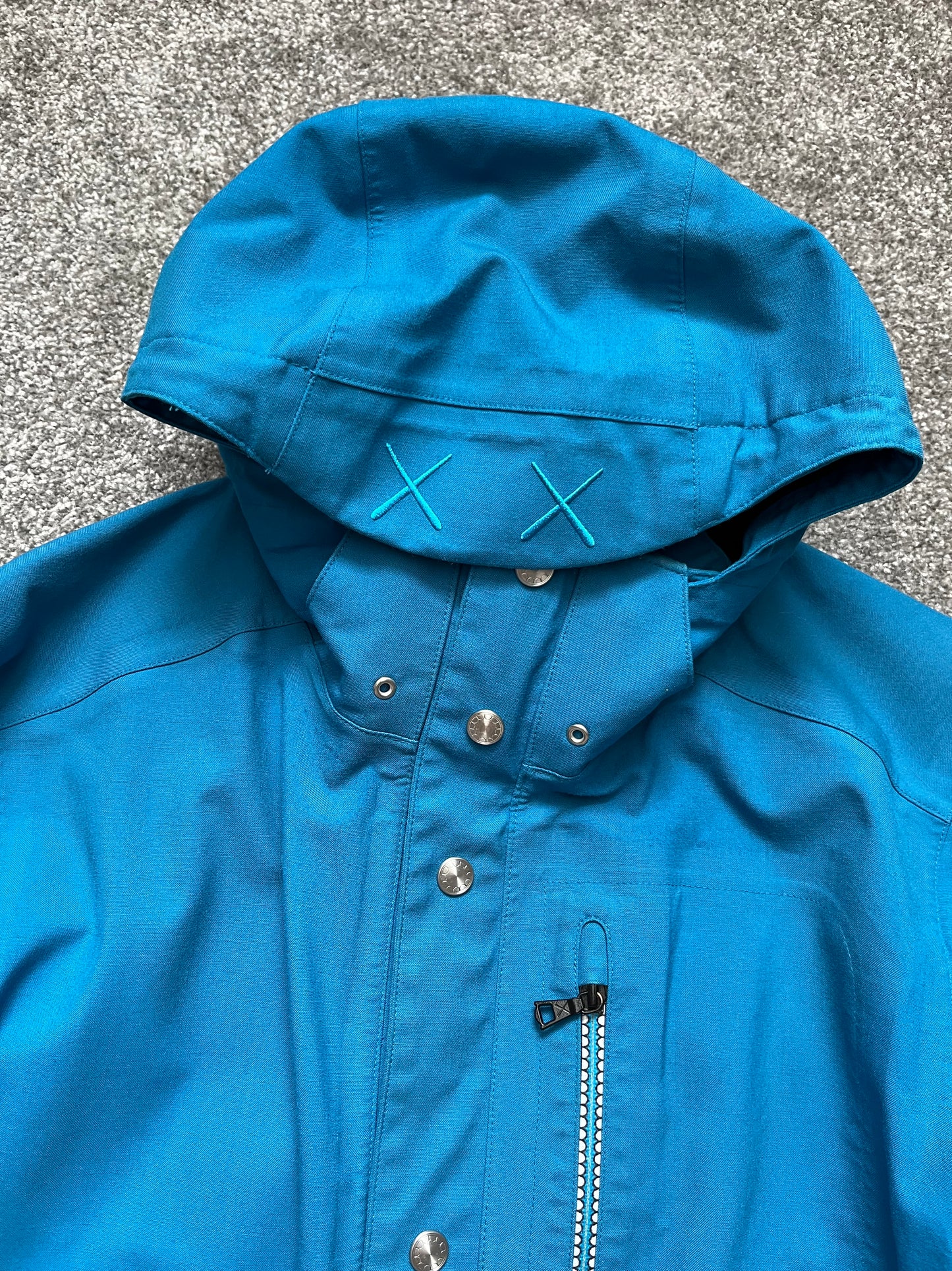 Original Fake Kaws 2009 Blue Goretex Jacket