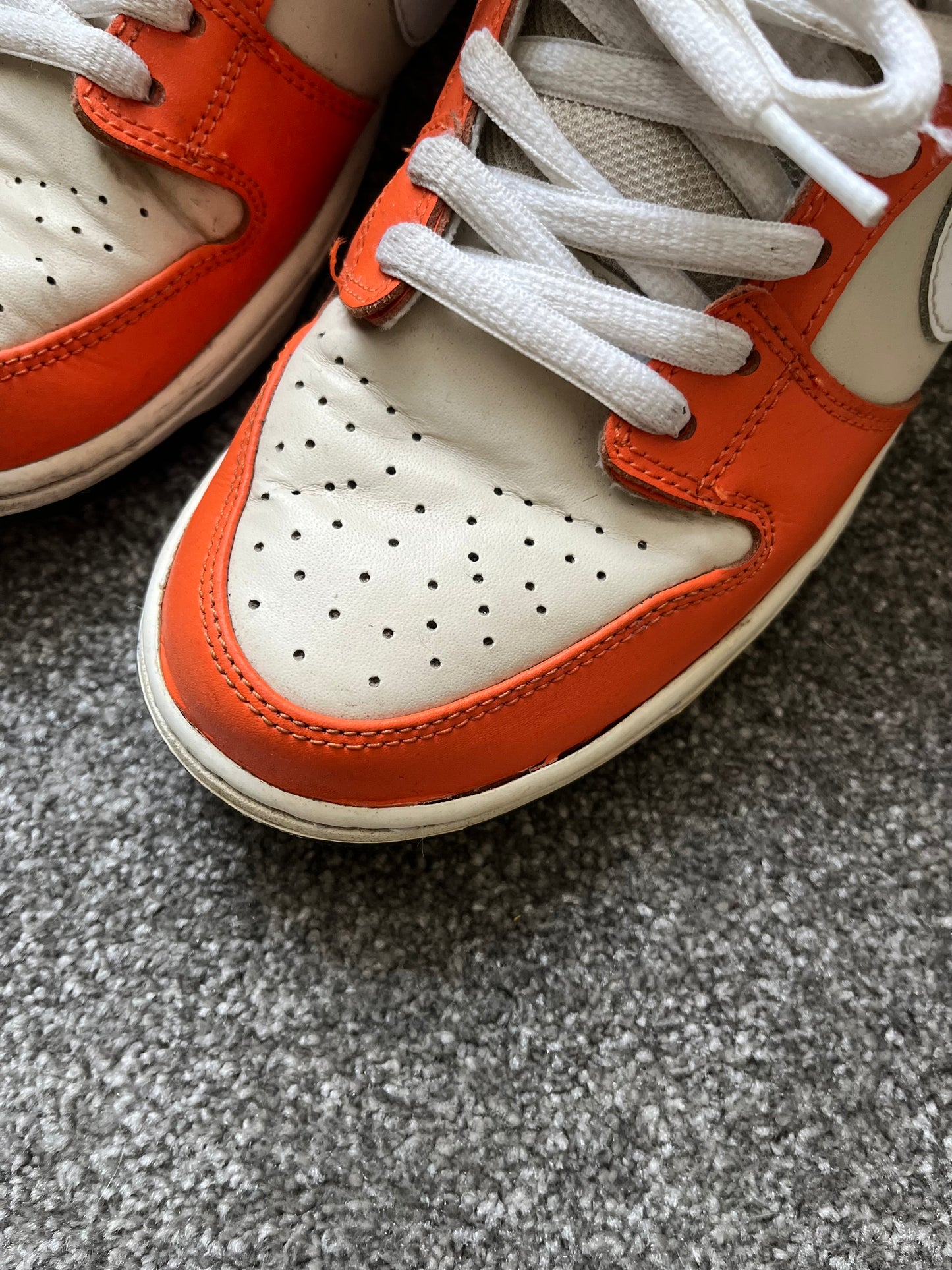 Nike SB Orange Box 2016 Dunks