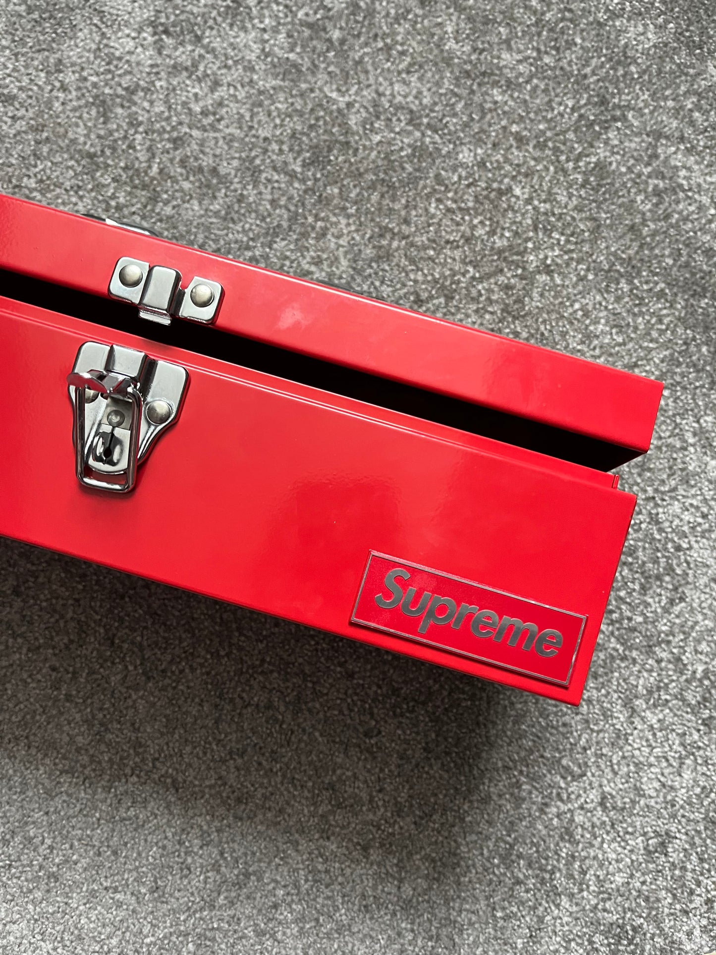 Supreme Metal Red 2014 Tool Box