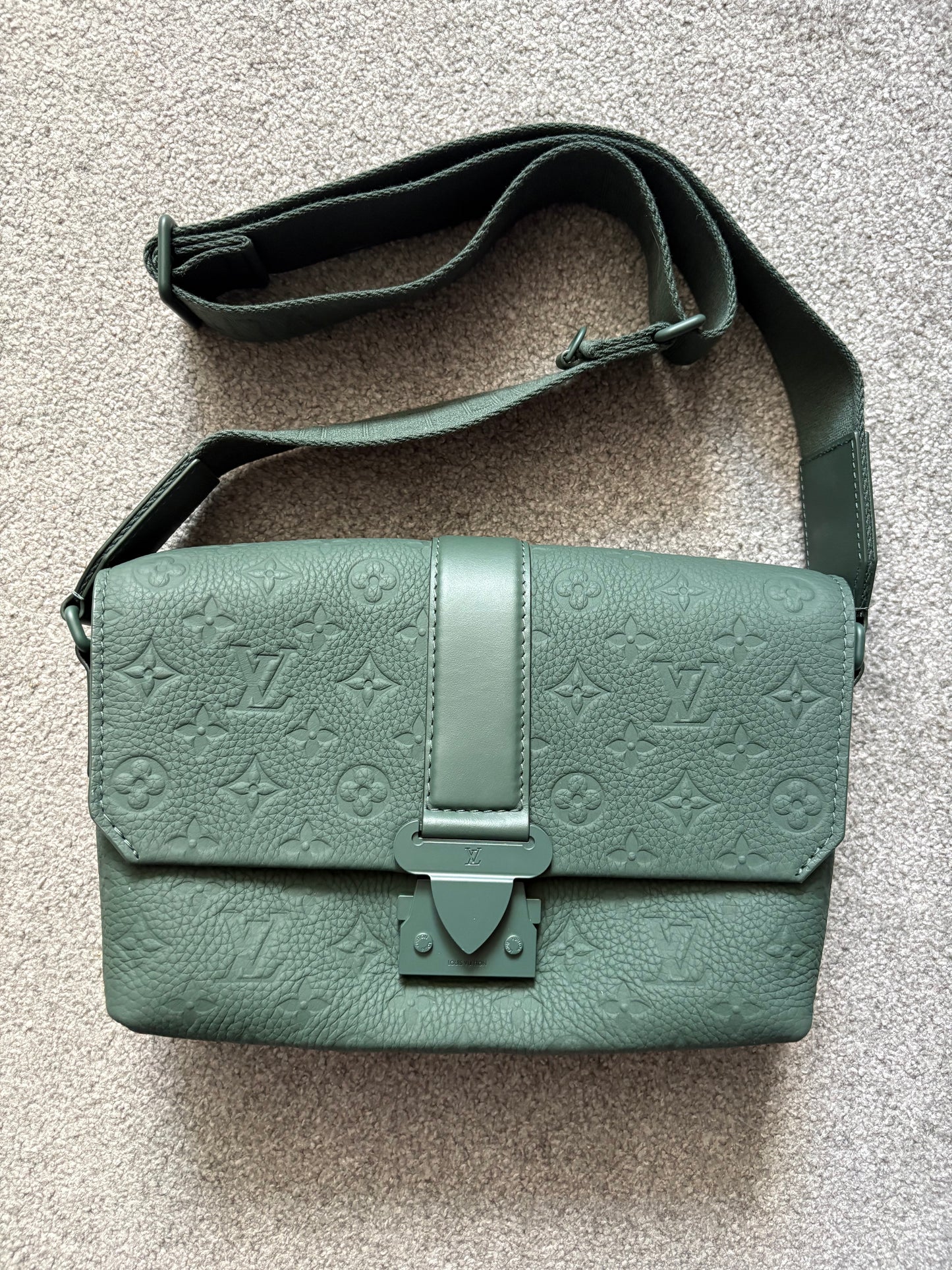 Louis Vuitton S-Cape Monogram Taurillon Messenger Bag