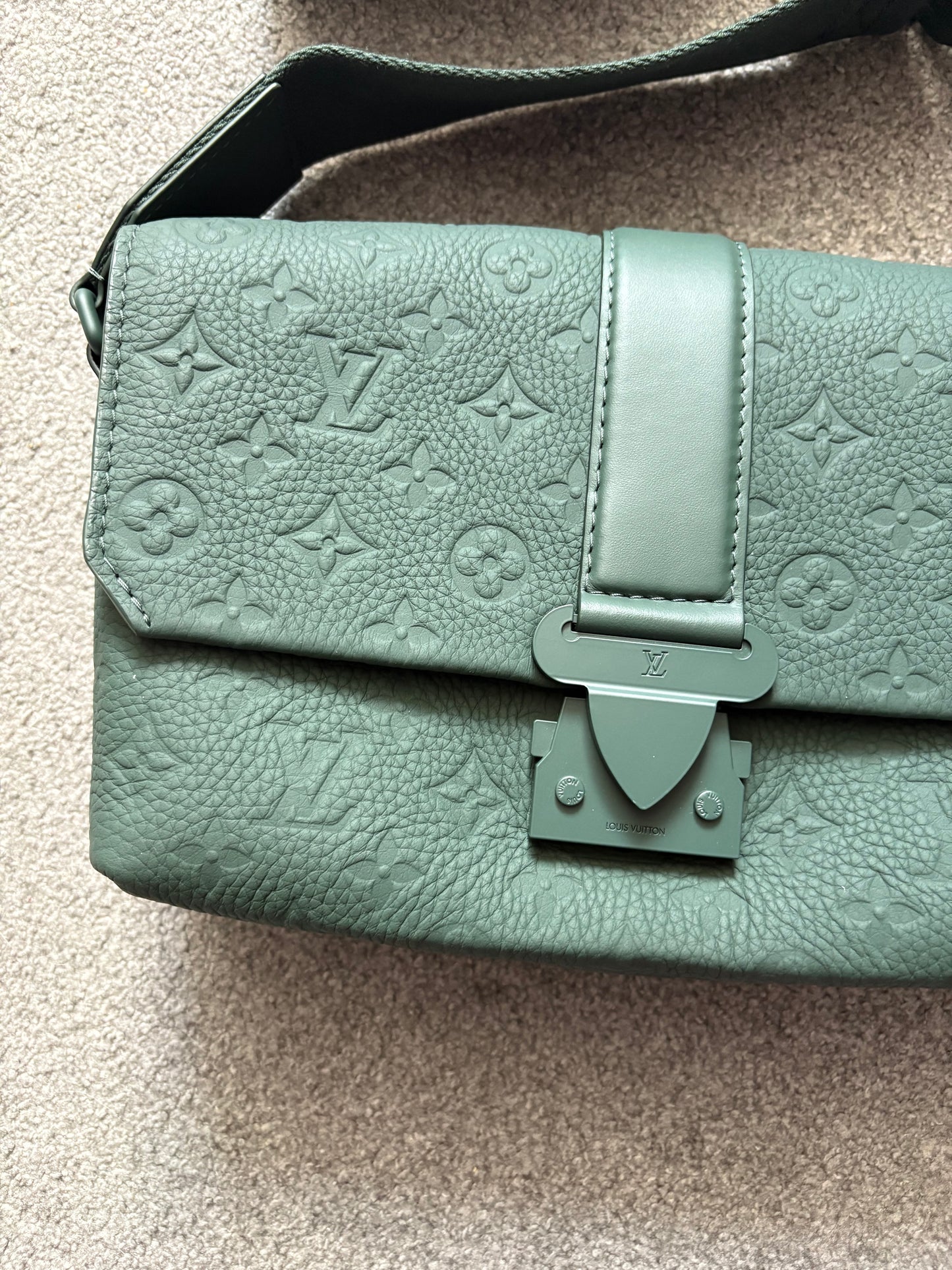 Louis Vuitton S-Cape Monogram Taurillon Messenger Bag