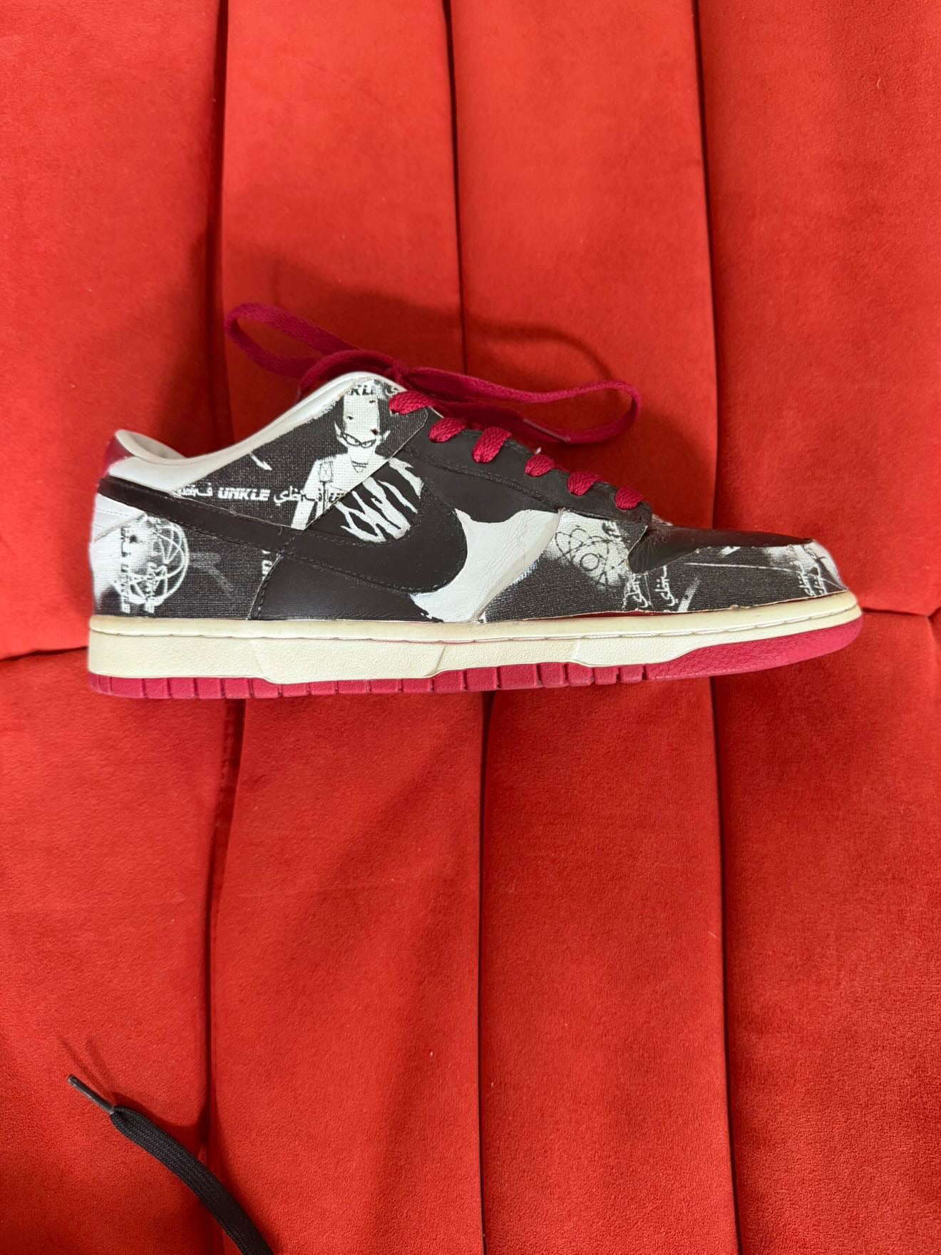Nike x SBTG Futura Dunks
