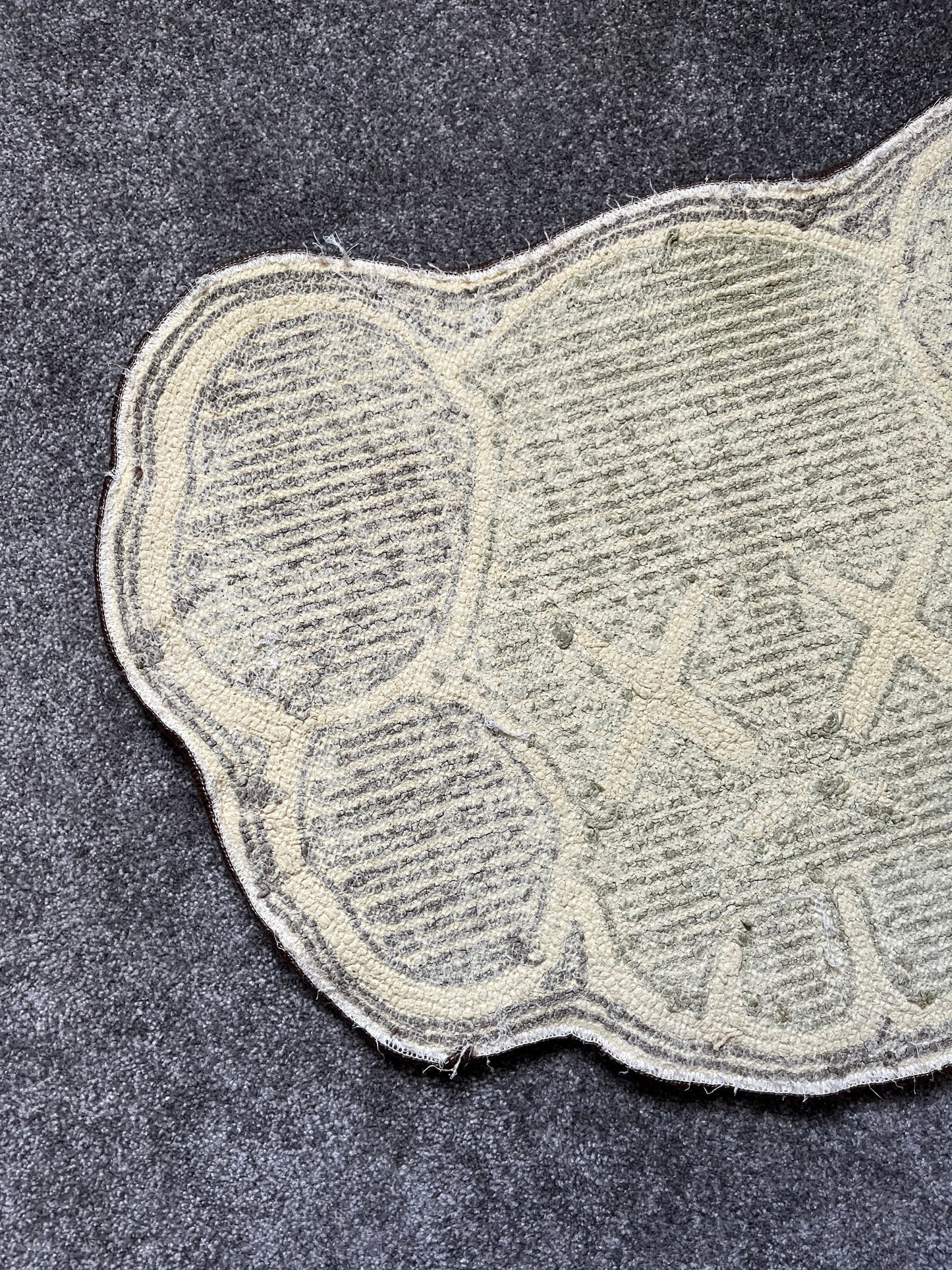 Kaws Original Fake x G1950 Skull Rug