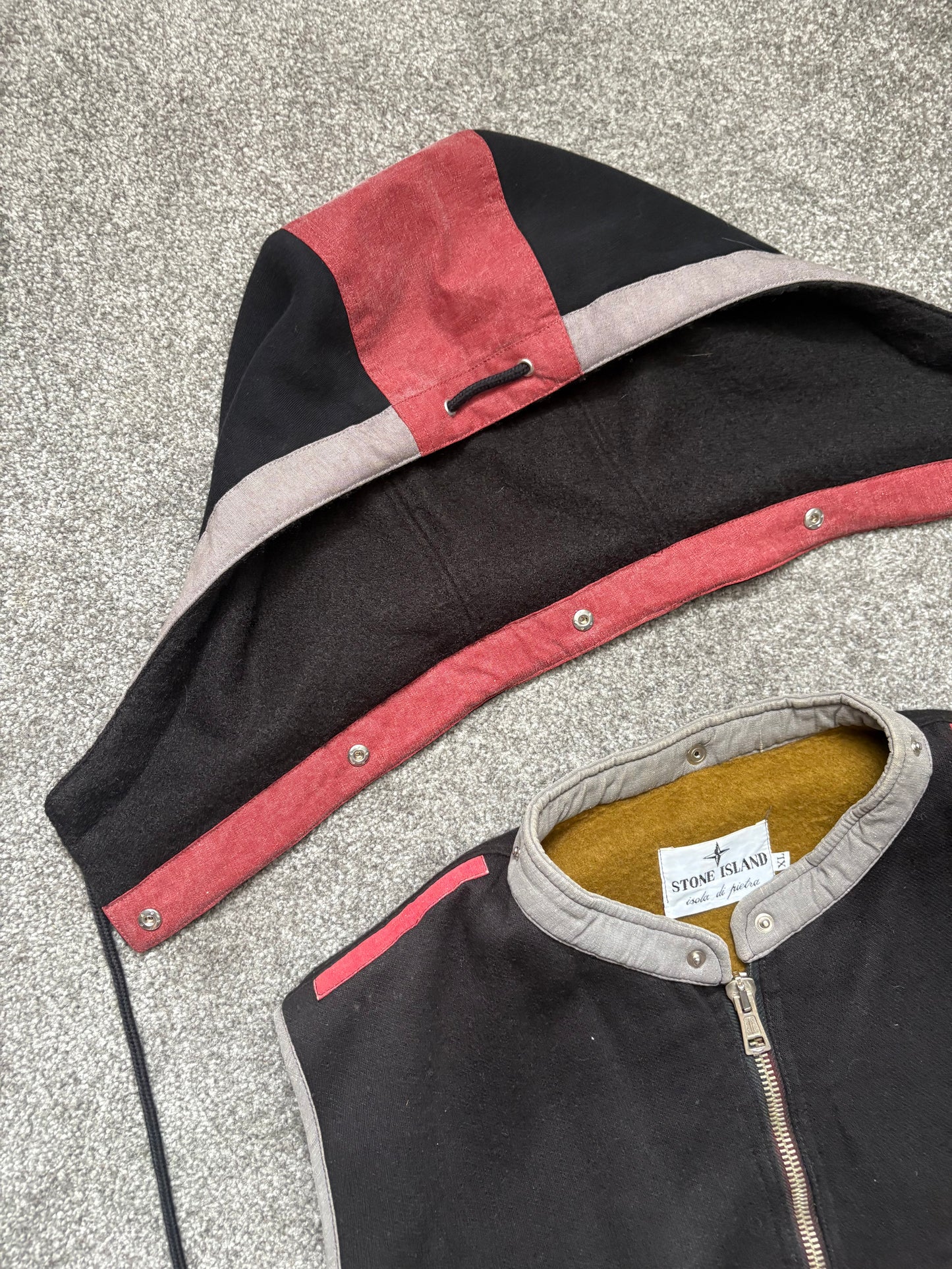 Stone Island 1982 Tela Stella Hoodie Gilet Jacket