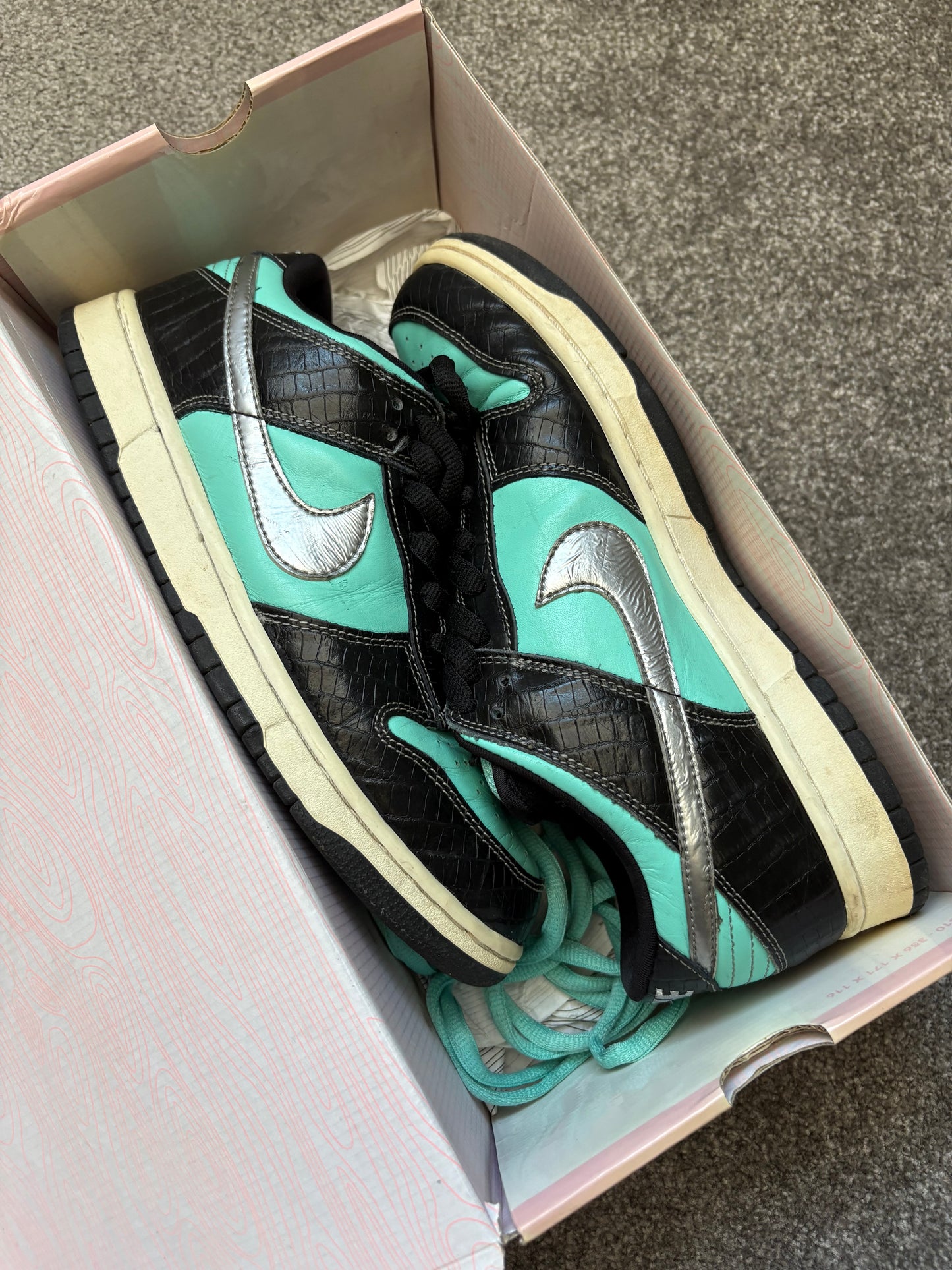 Nike SB Tiffany Diamond 2005 Dunks