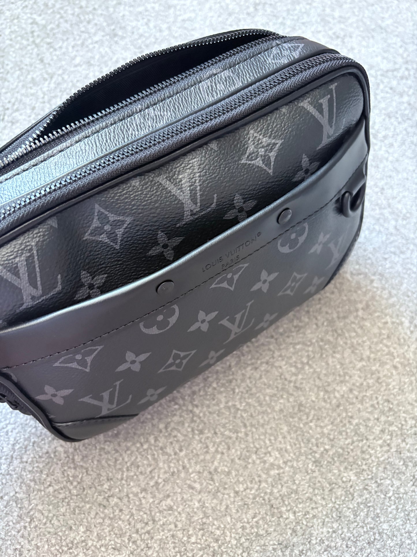 Louis Vuitton Alpha Messenger Black Leather Monogram Eclipse Bag