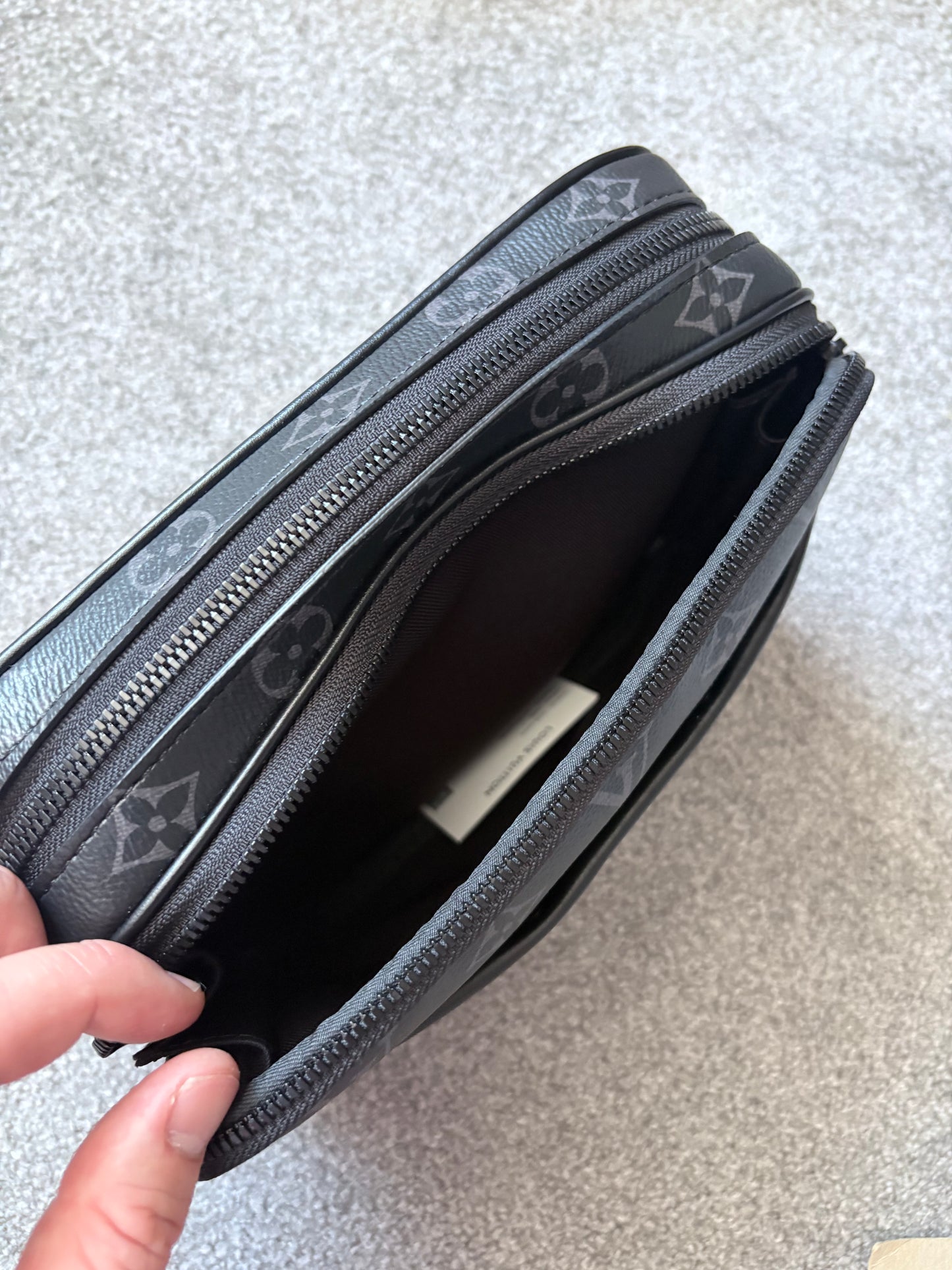 Louis Vuitton Alpha Messenger Black Leather Monogram Eclipse Bag