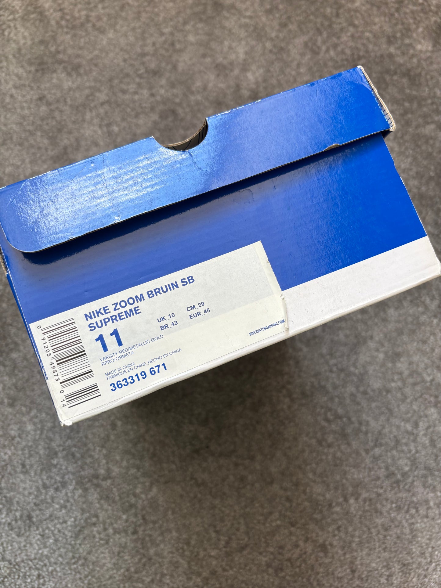 Nike SB x Supreme 2009 Zoom Bruin Trainers