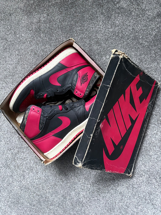 Nike 1985 Air Jordan 1 Bred OG Trainers