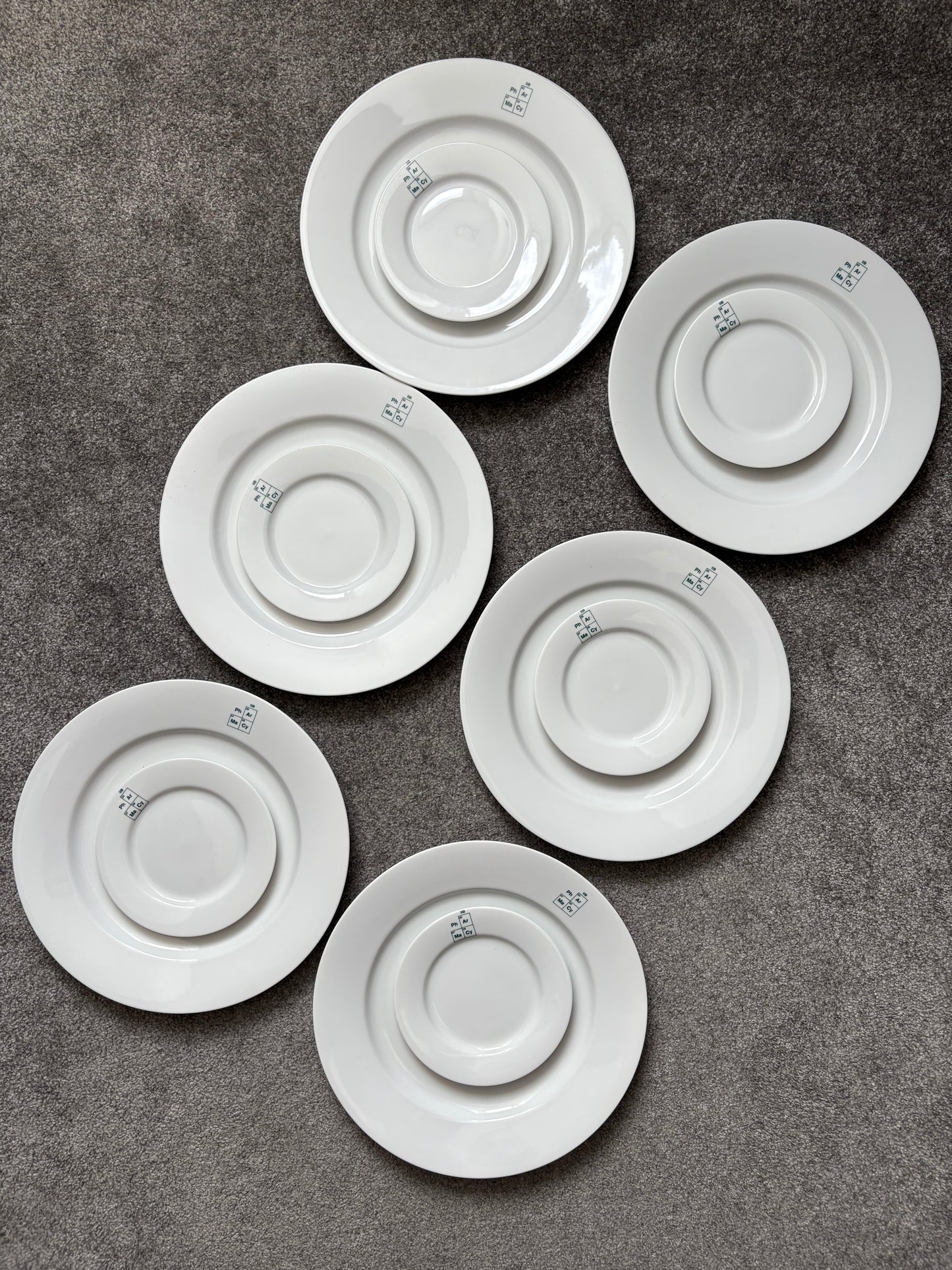 Damien Hirst 1997 Pharmacy Cafe Dinnner Plate Set