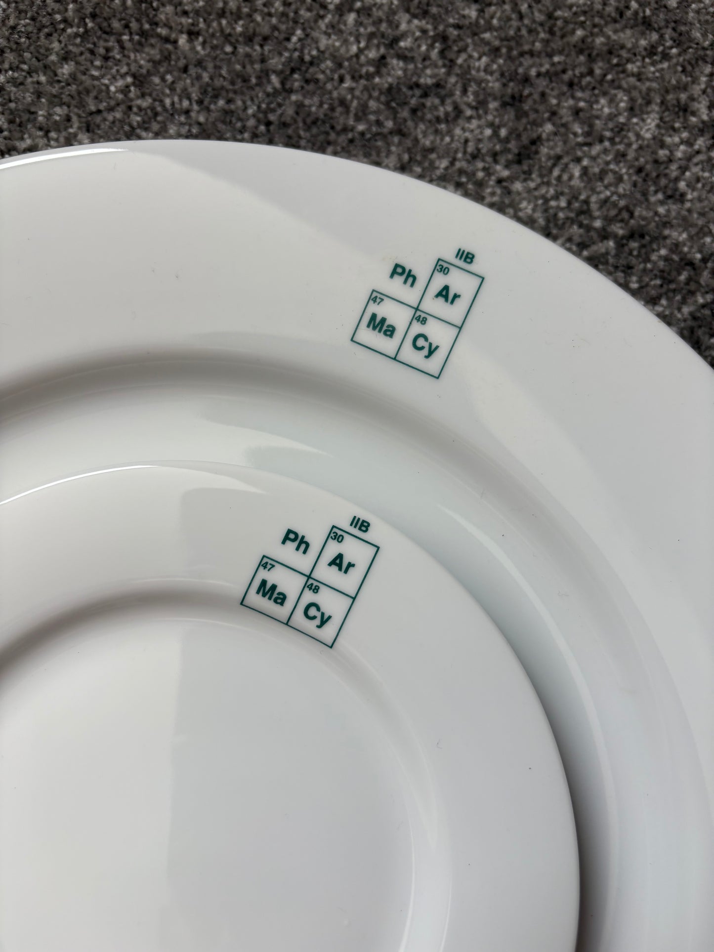 Damien Hirst 1997 Pharmacy Cafe Dinnner Plate Set