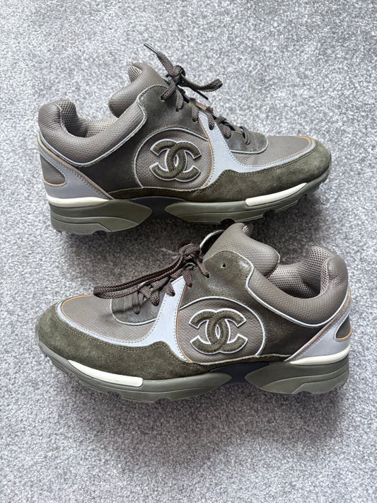 Chanel 2015 3M Khaki CC Runner Sneaker Trainers