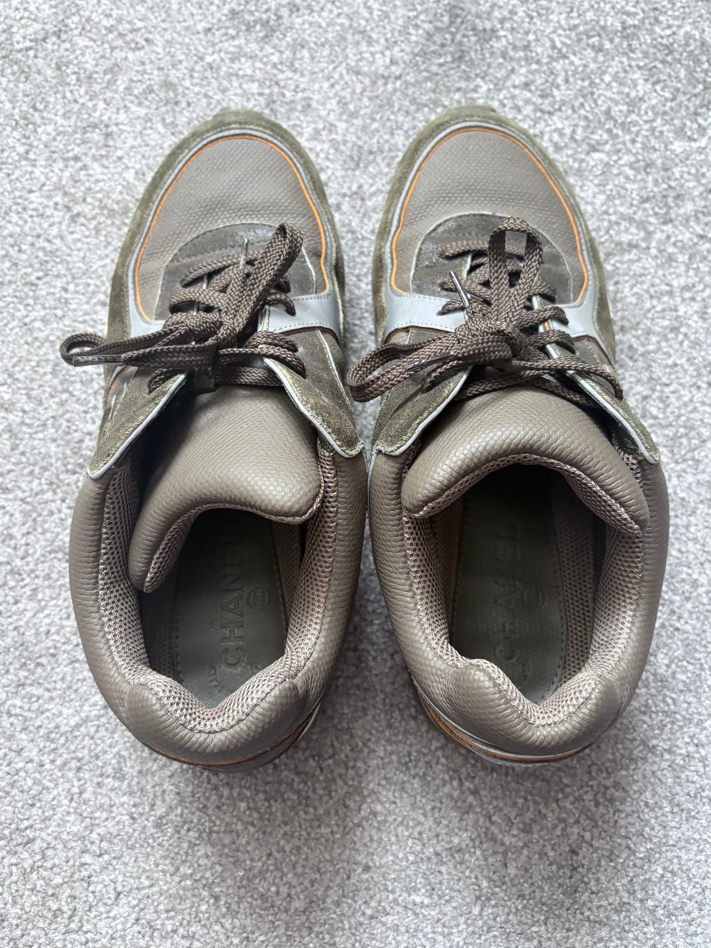 Chanel 2015 3M Khaki CC Runner Sneaker Trainers