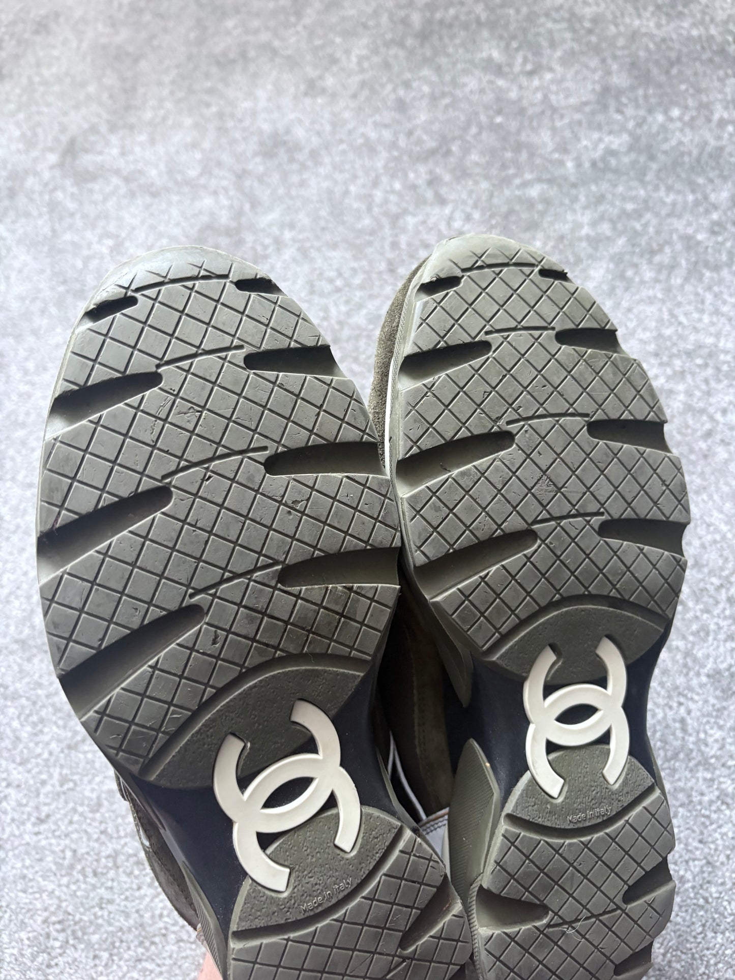 Chanel 2015 3M Khaki CC Runner Sneaker Trainers