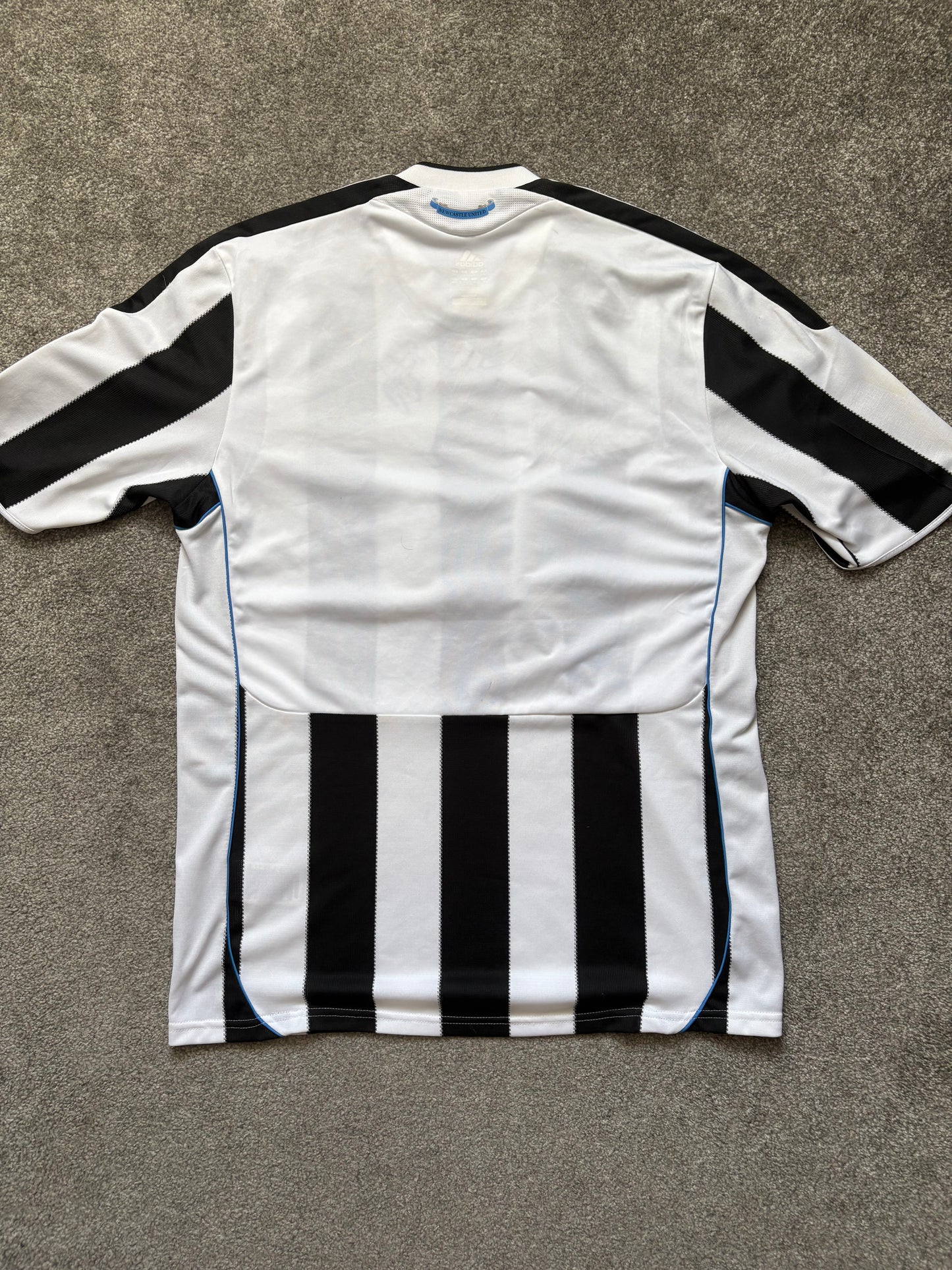 Newcastle United 2009 Bobby Robson Signed Shirt